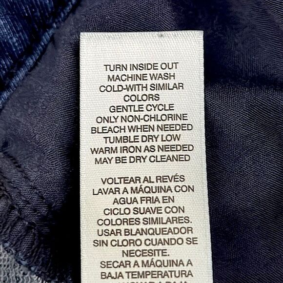 Zenergy By Chico's Knit Blue Denim Pants Size 1 (8) Full Length - Picture 12 of 12